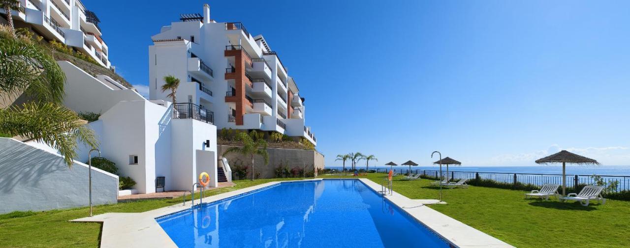 Apartamento De 2 Dormitorios Торрокс-Коста Экстерьер фото